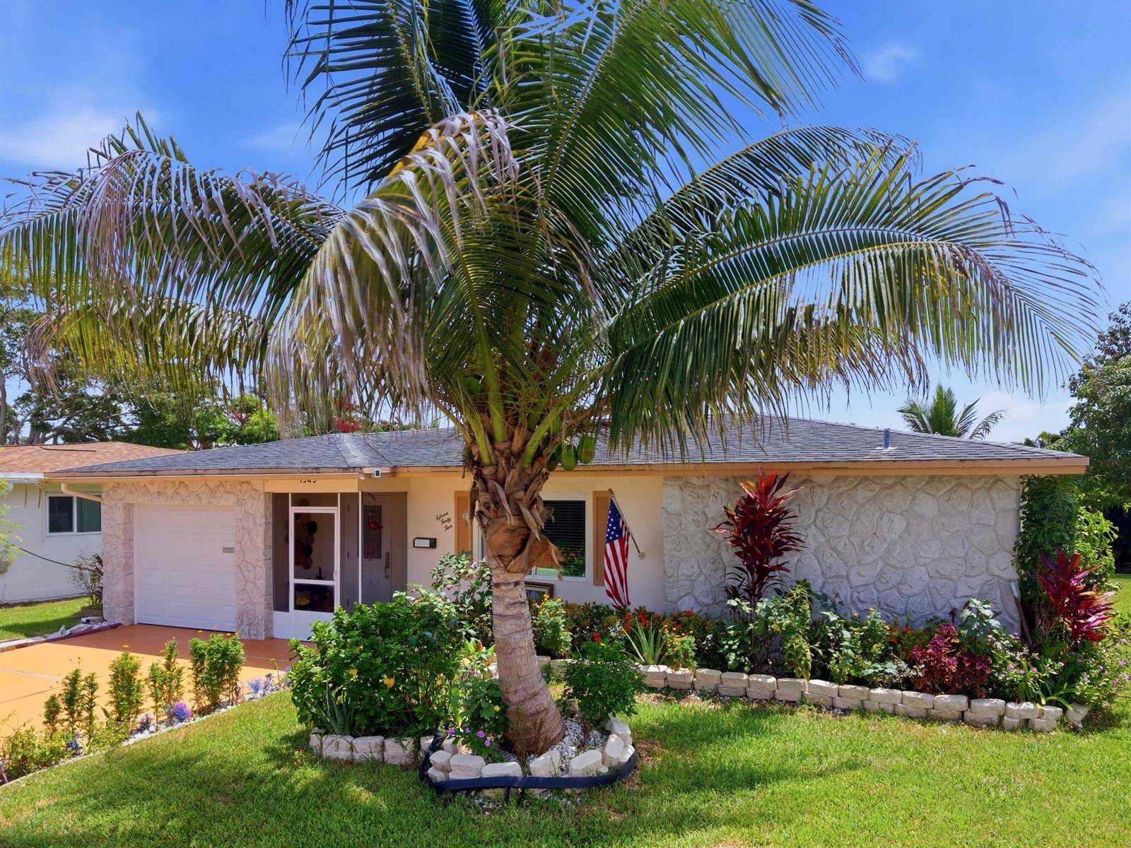 1545 NW 70THMargate - picture