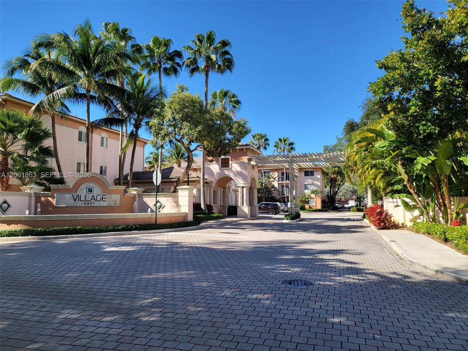2015 SE 10th AveFort Lauderdale - VILLAGE EAST CONDO condo unit 130 - picture