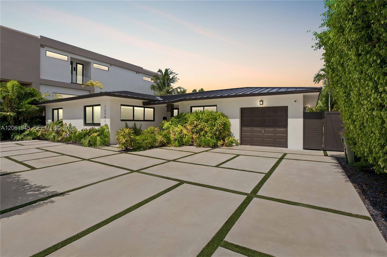 12906 Cherry RdNorth Miami - picture