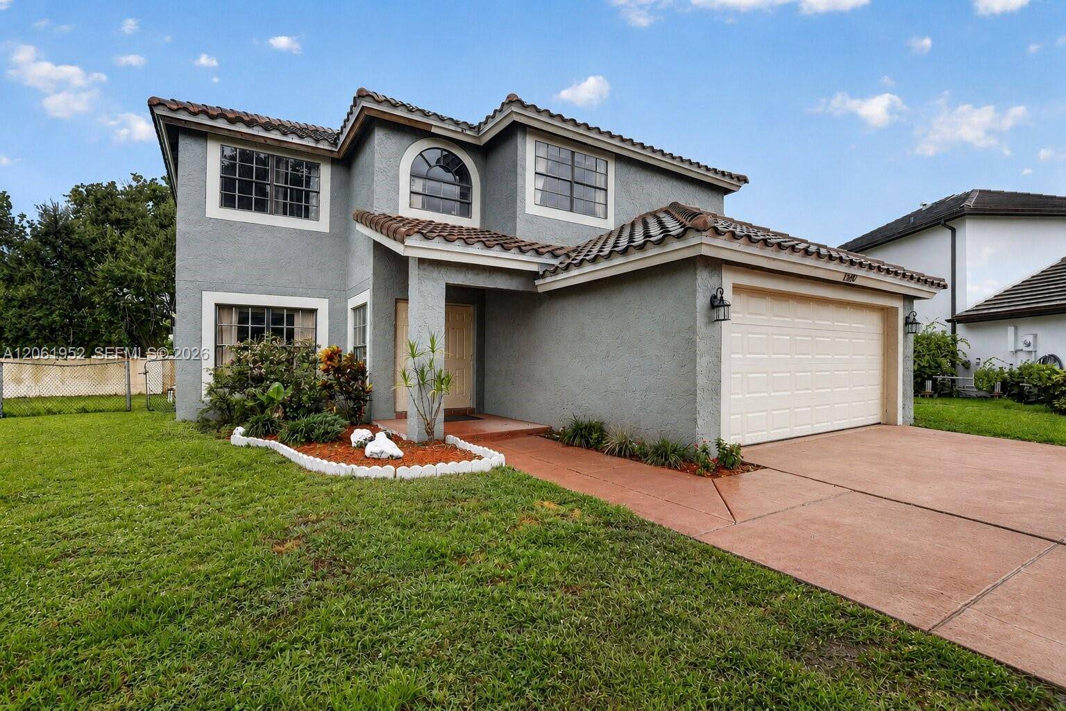 1580 SW 87th TerPembroke Pines - picture