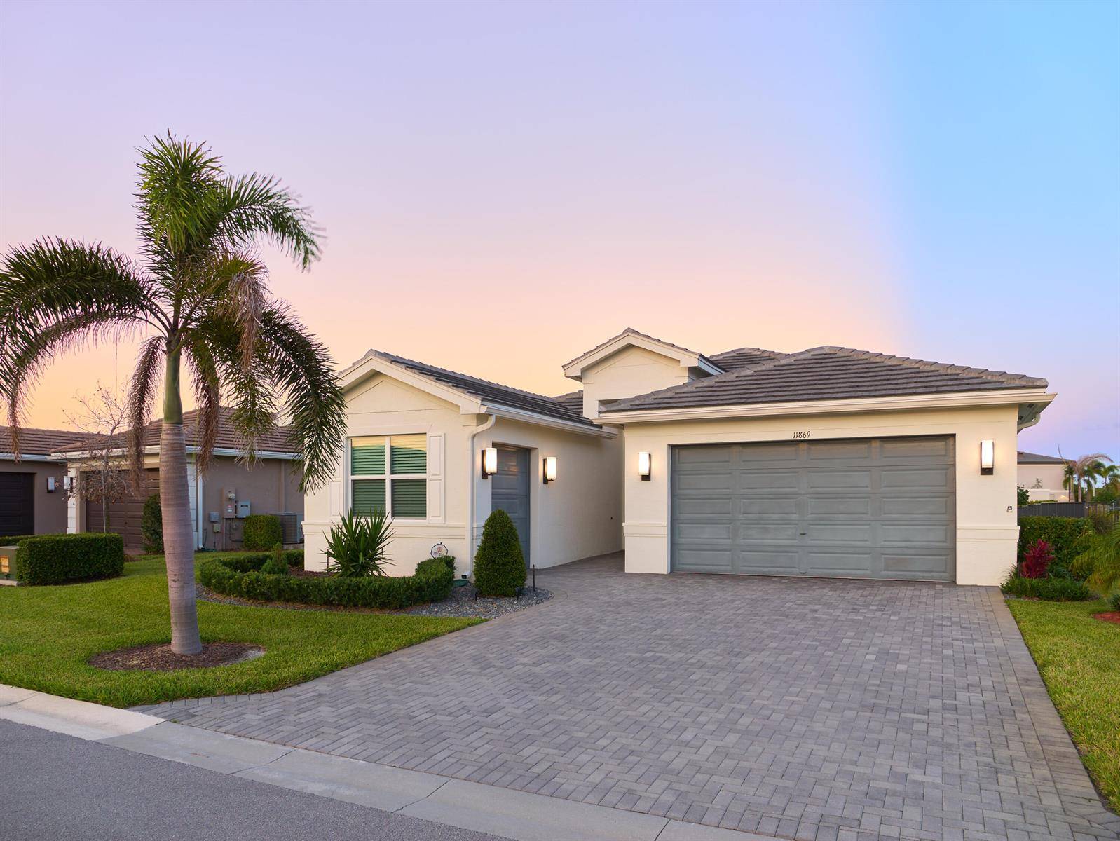 11869 SW PoseidonPort St. Lucie - picture