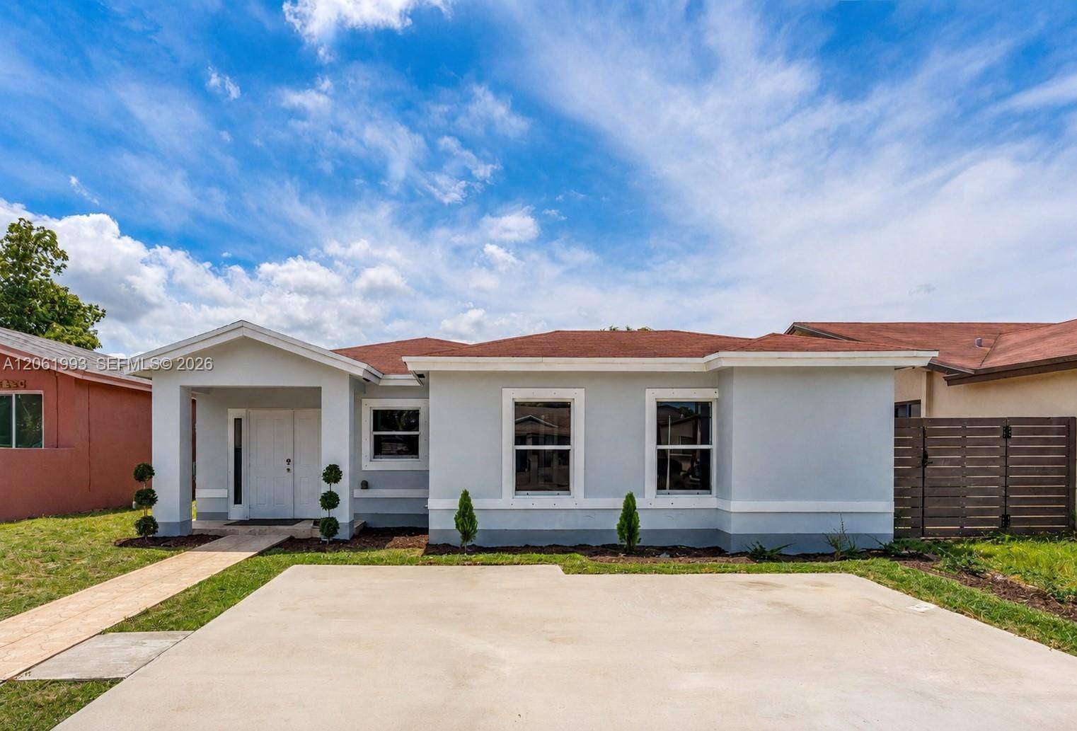 19324 SW 120th AveMiami - picture