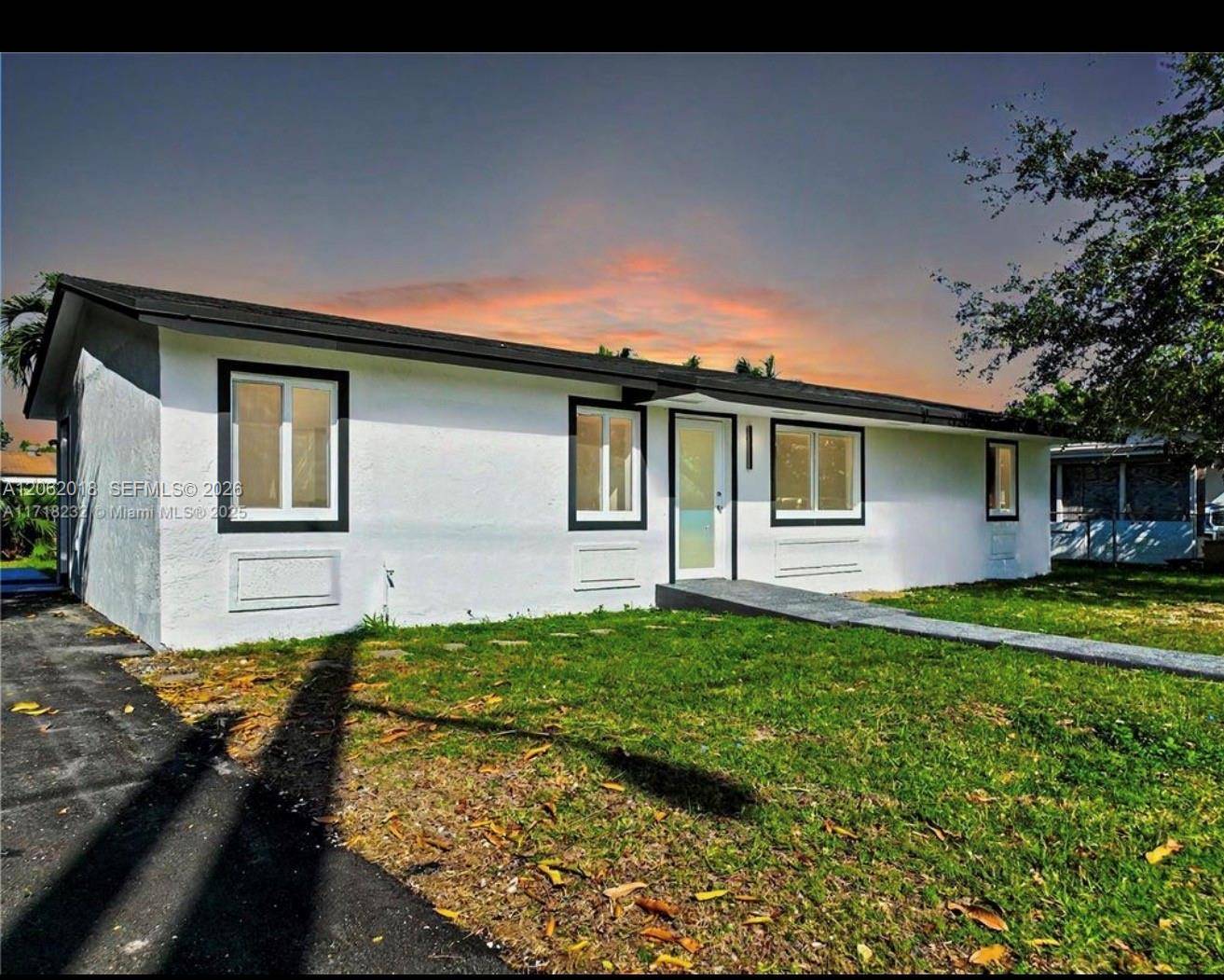 1749 SW 8th StHomestead - picture