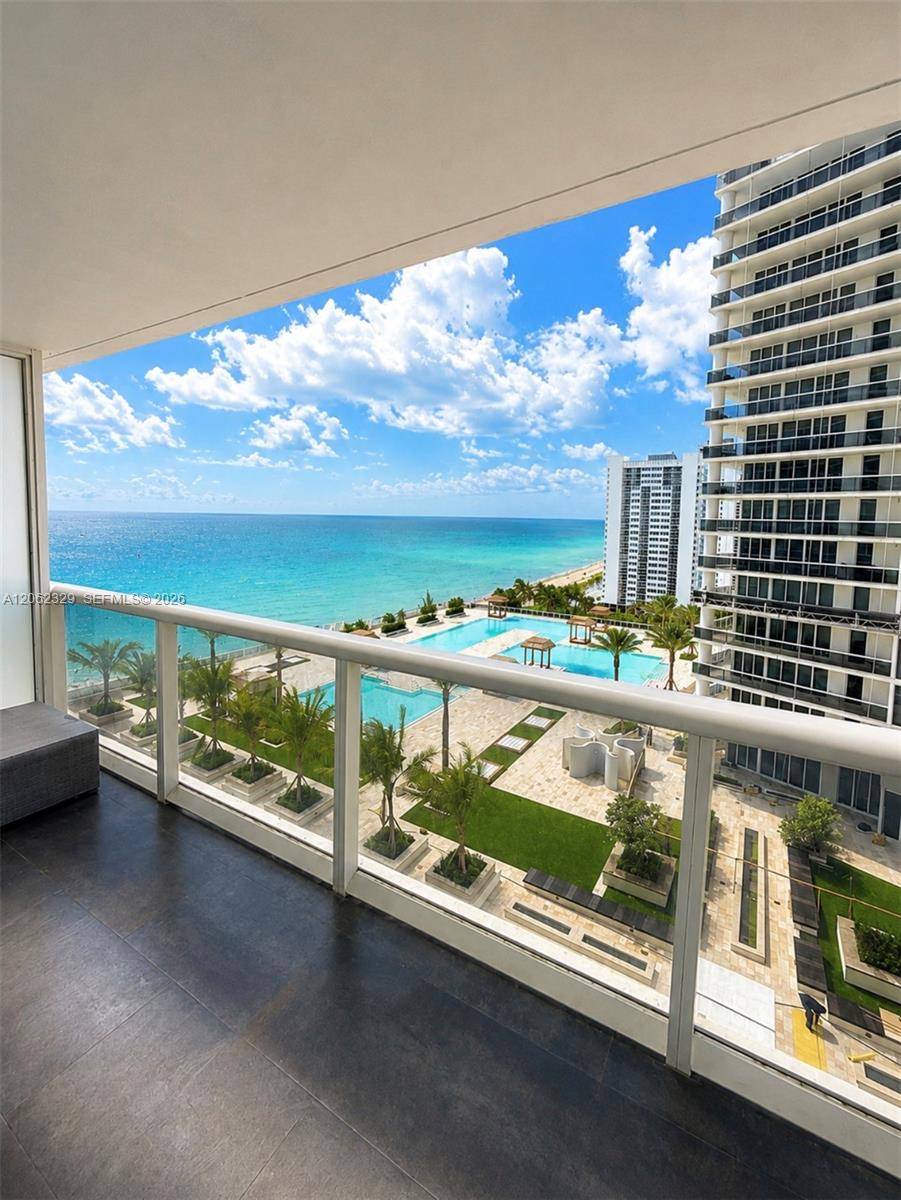 1830 S Ocean DrHallandale Beach - BEACH CLUB TWO CONDO condo unit 1405 - picture