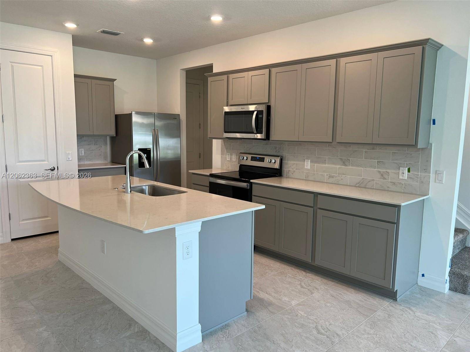 6121 Rancho LnGreen Acres - picture