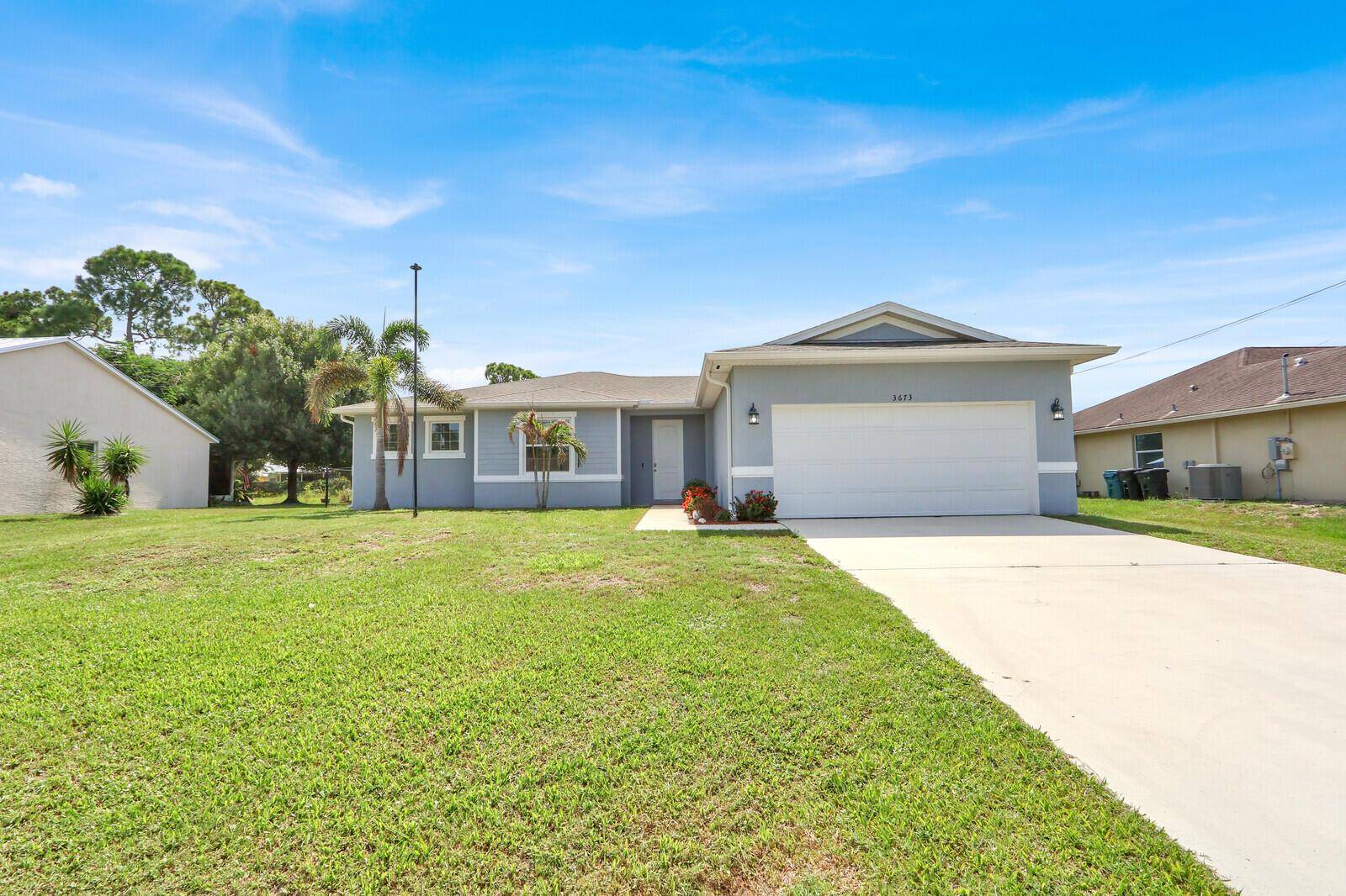 3673 SW BonwoldPort St. Lucie - picture