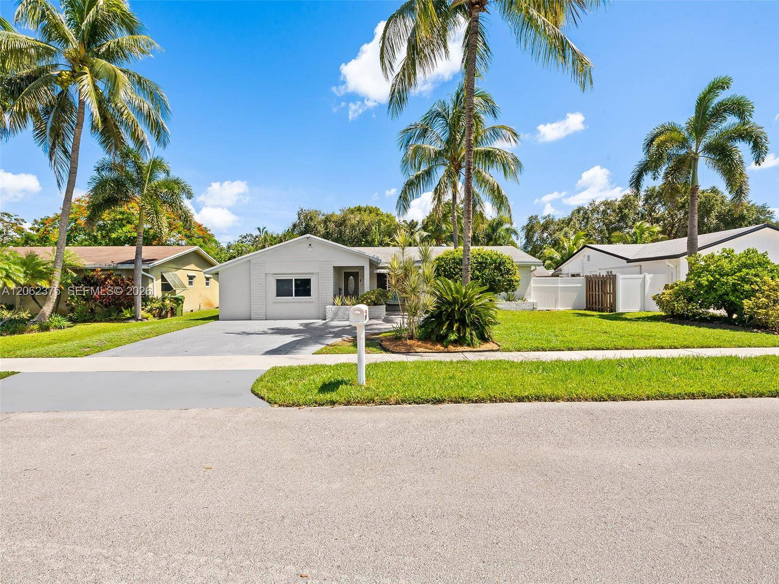 2841 NW 69th CtFort Lauderdale - picture