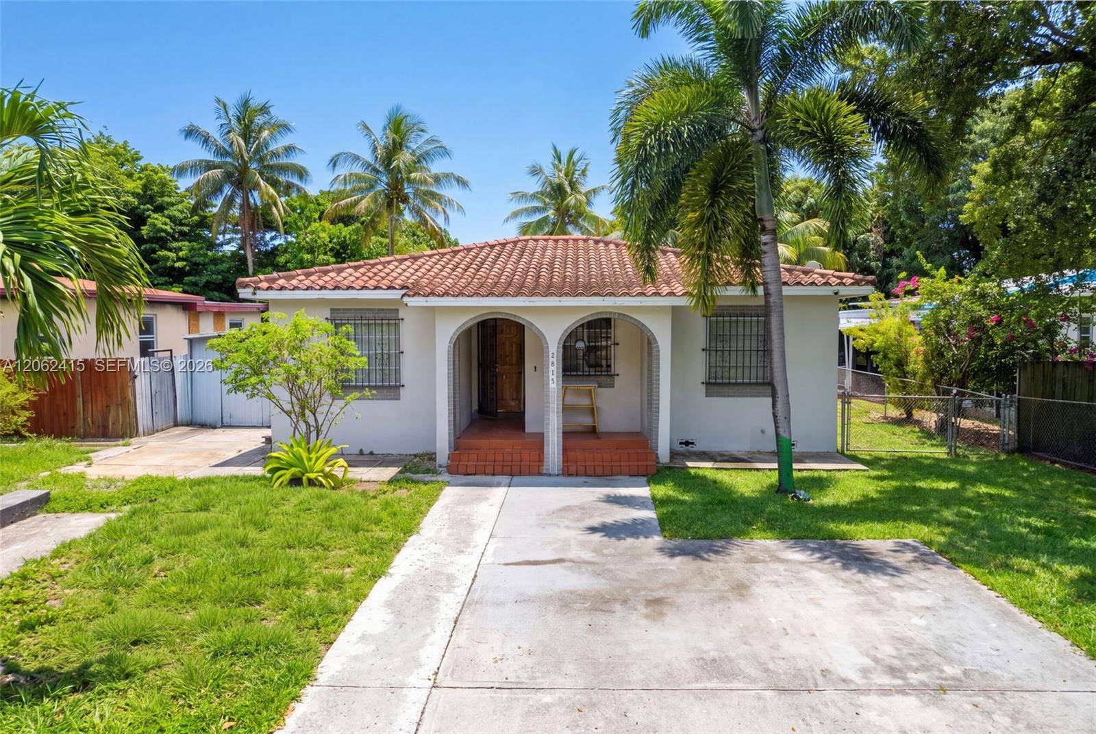 2815 NW 14th StMiami - picture