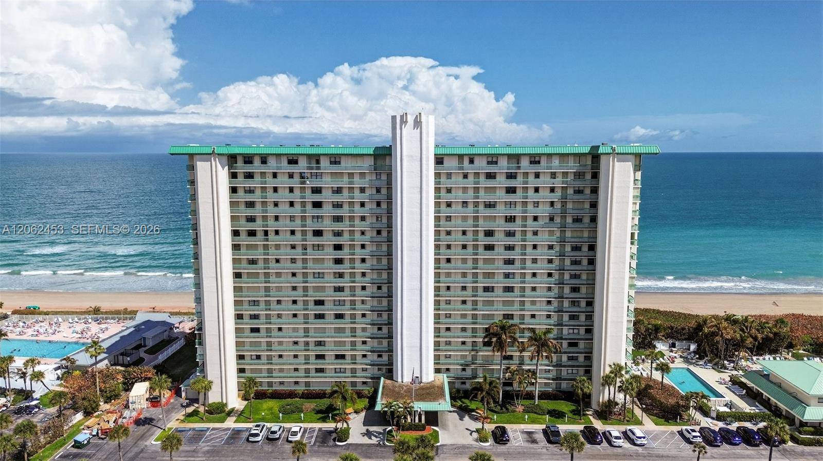 9900 S Ocean DrJensen Beach - OCEANA OCEANFRONT CONDOMI condo unit 1102 - picture