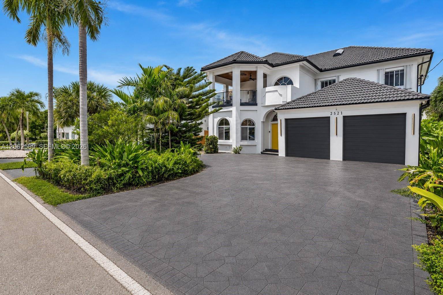 2521 Center AveFort Lauderdale - picture