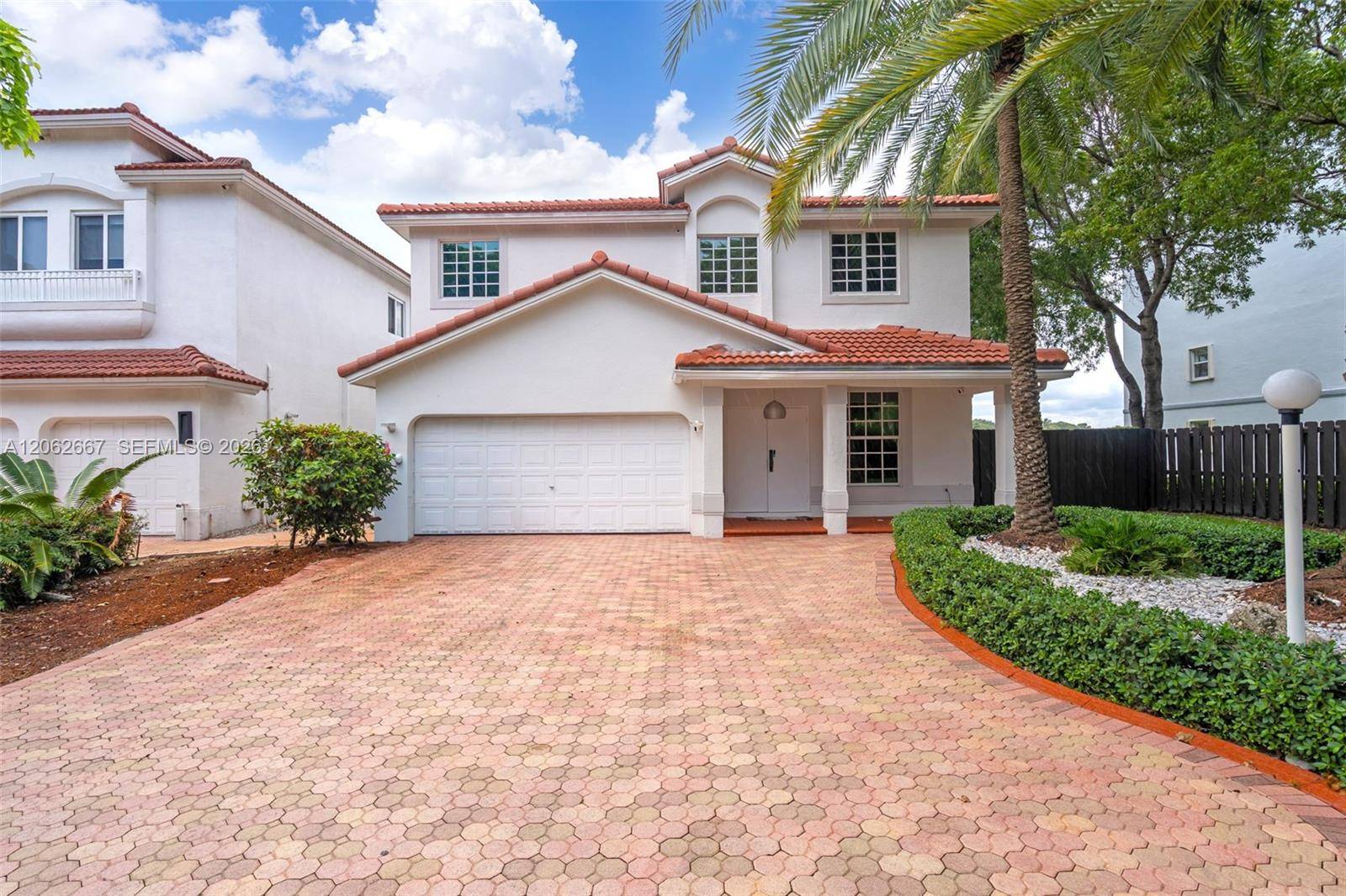 10867 NW 59th StDoral - picture
