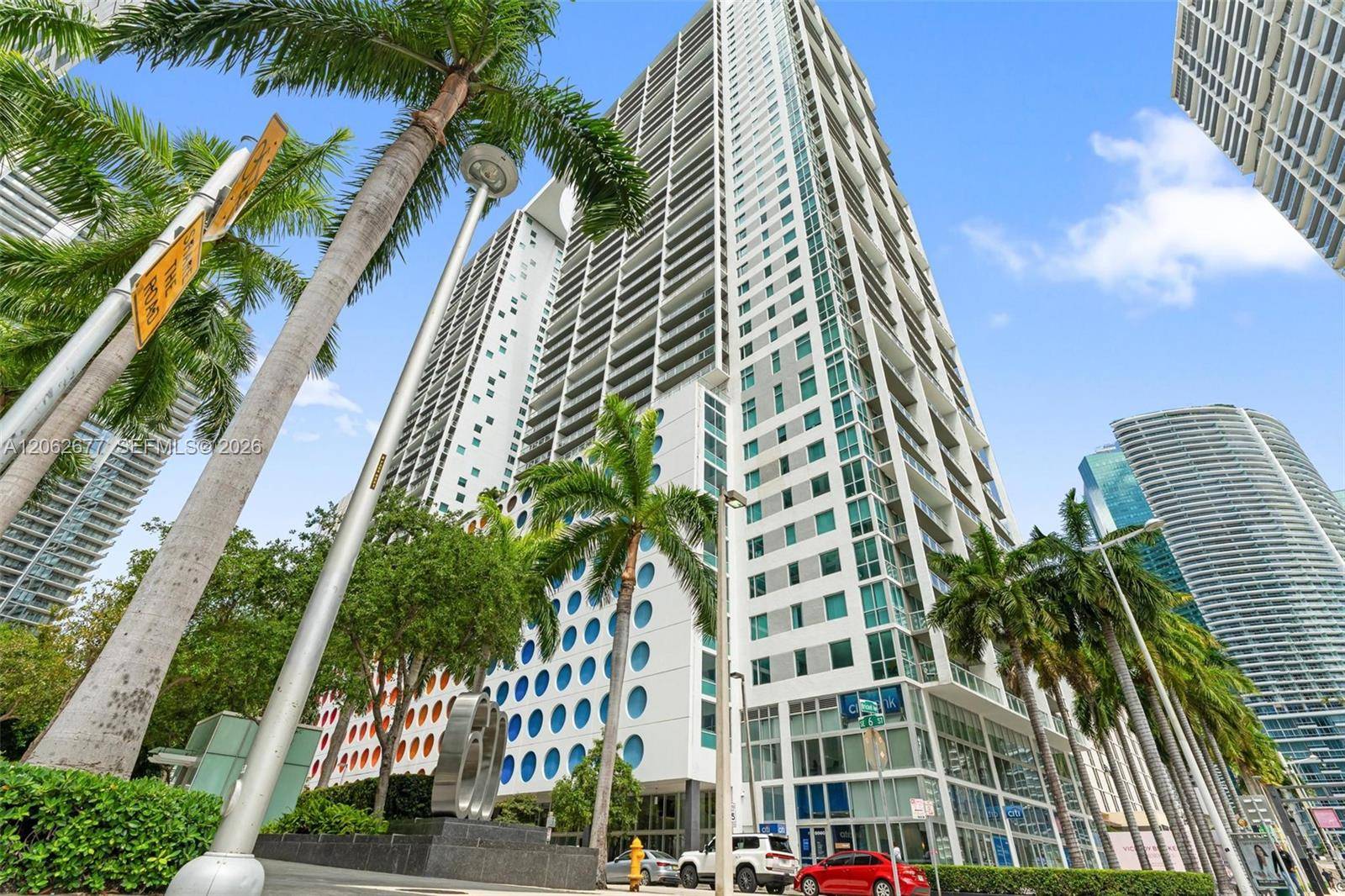 500 Brickell AveMiami - 500 BRICKELL EAST CONDO condo unit 1405 - picture