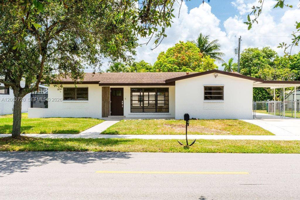 19390 Whispering Pines RdCutler Bay - picture