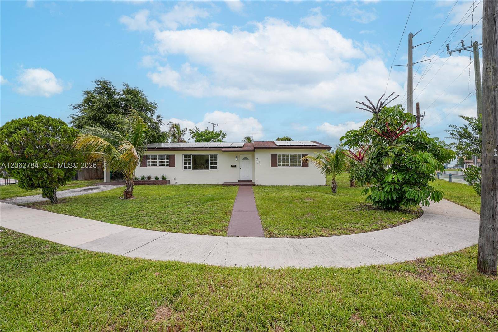 701 NW 176th terraceMiami Gardens - picture