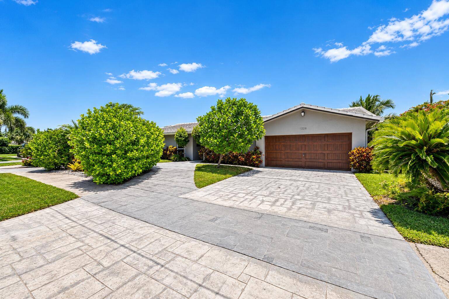 1226 SE 14THDeerfield Beach - picture
