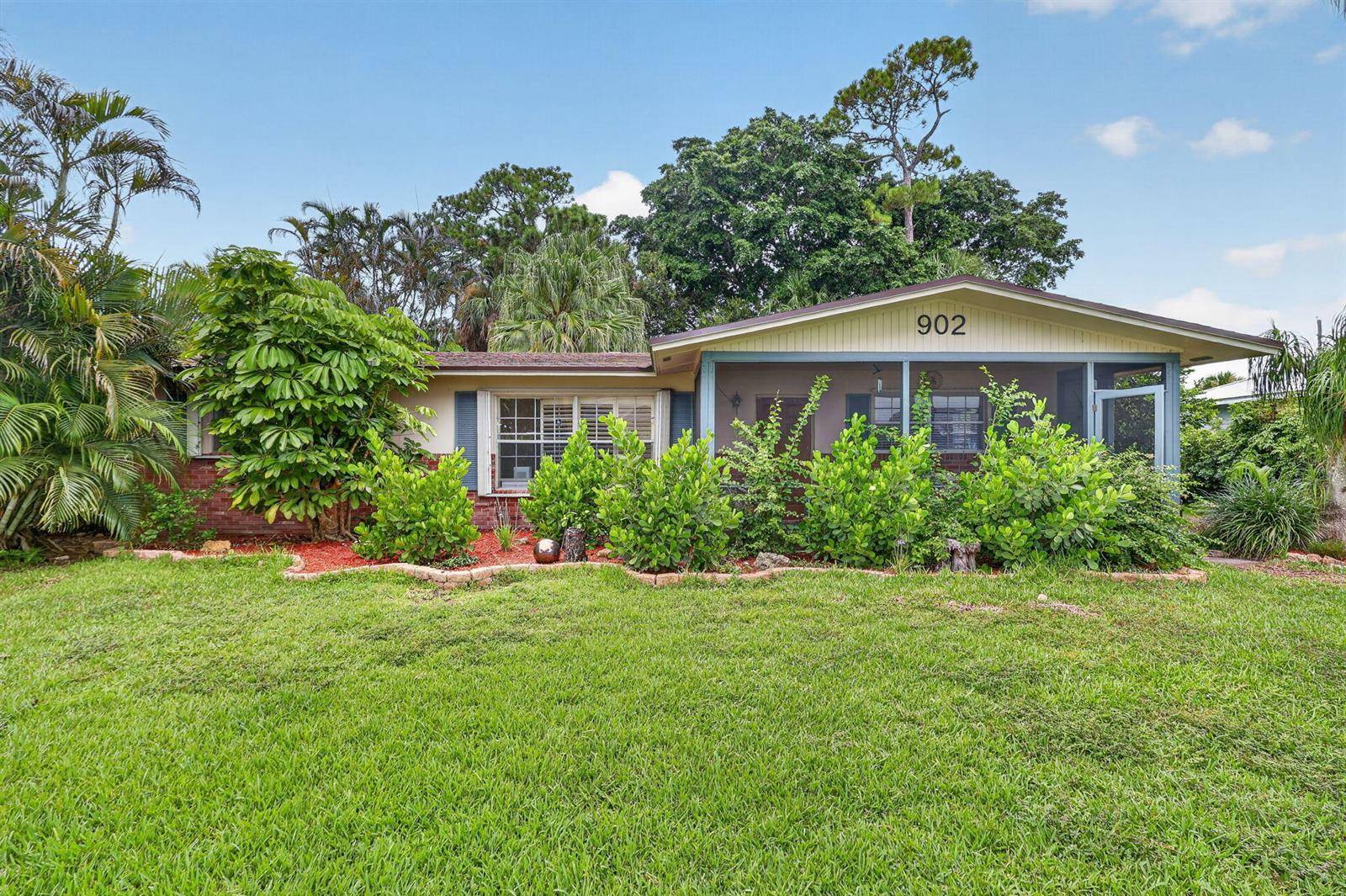 902 SE OCEANStuart - picture