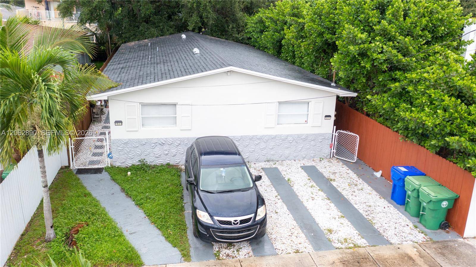 1831 NW 41st StMiami - picture