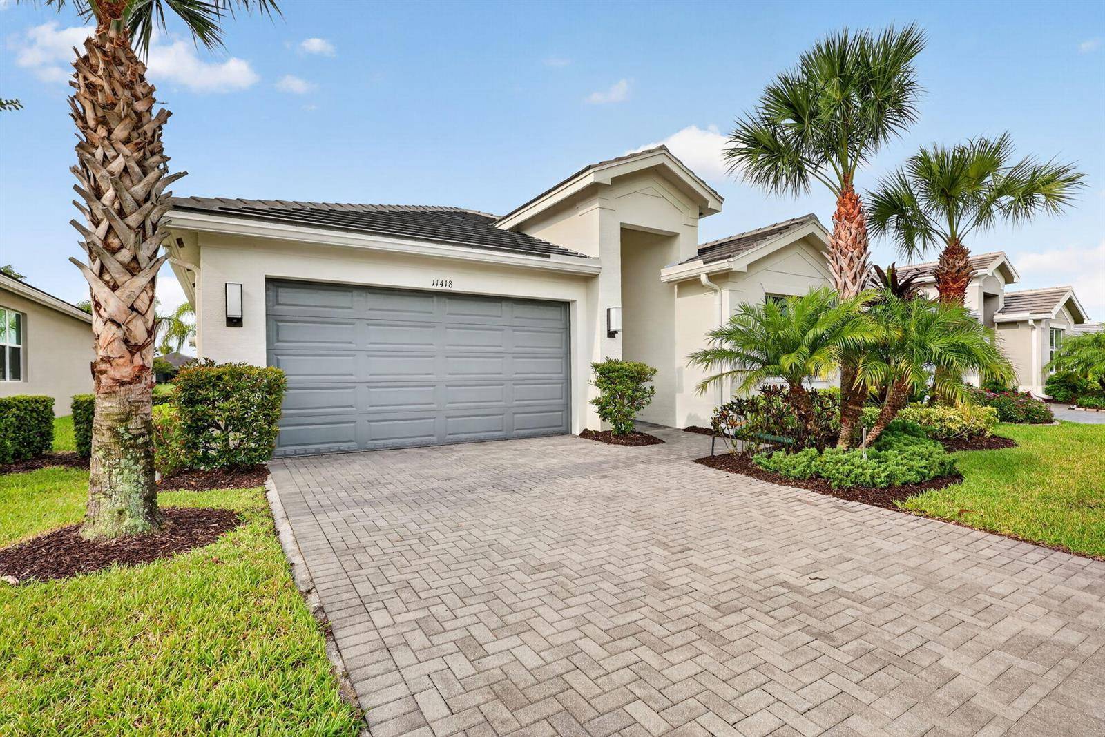 11418 SW HAWKINSPort St. Lucie - picture