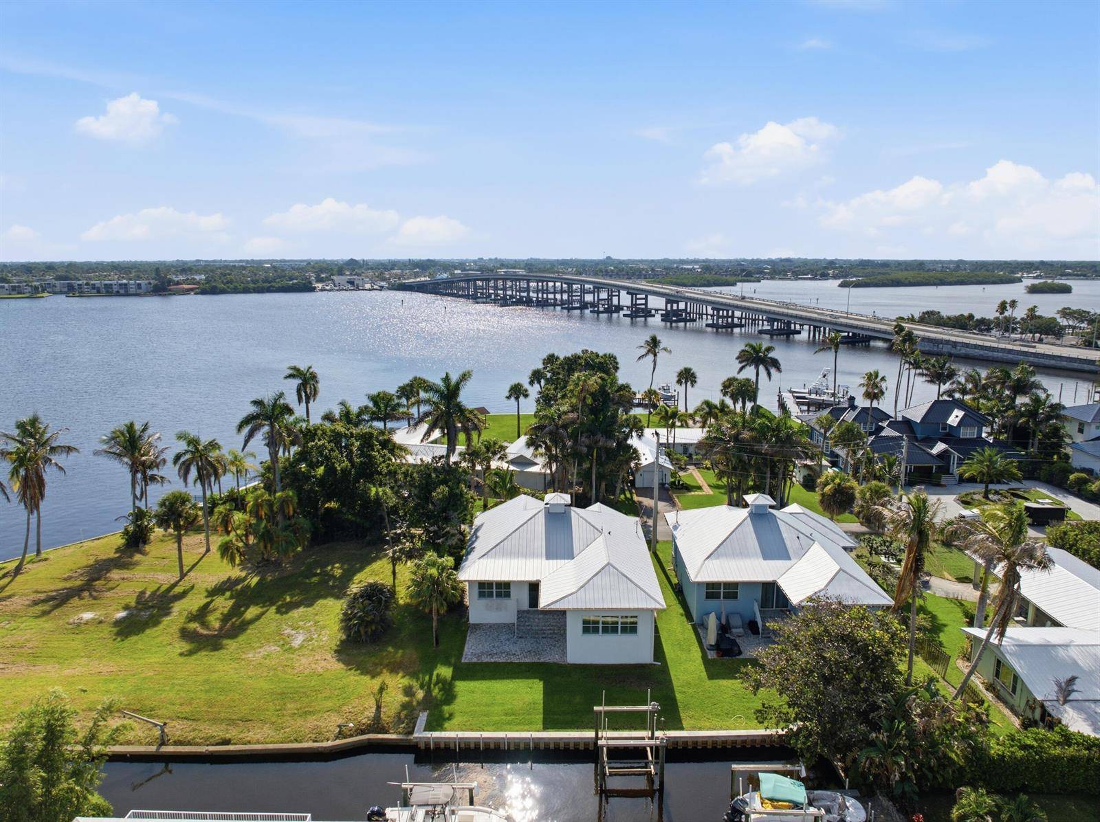 2534 SW CONCH COVEPalm City - picture