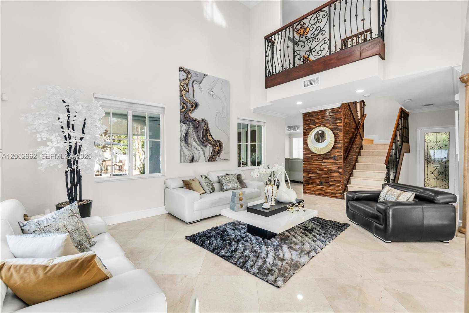 2776 SW 143rd PlMiami - picture