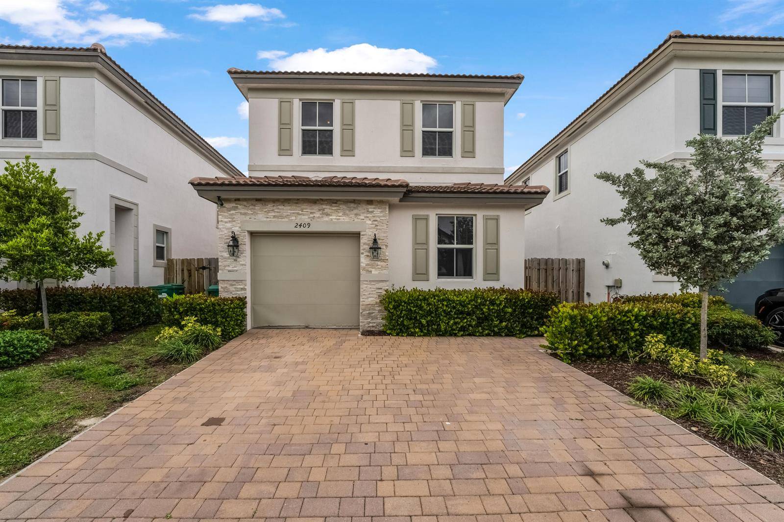 2409 NW 131STMiami - picture