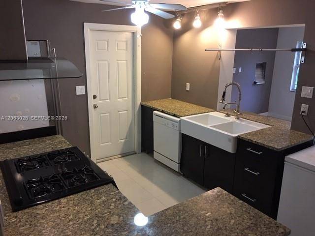 7521 NW 23rd StSunrise - picture