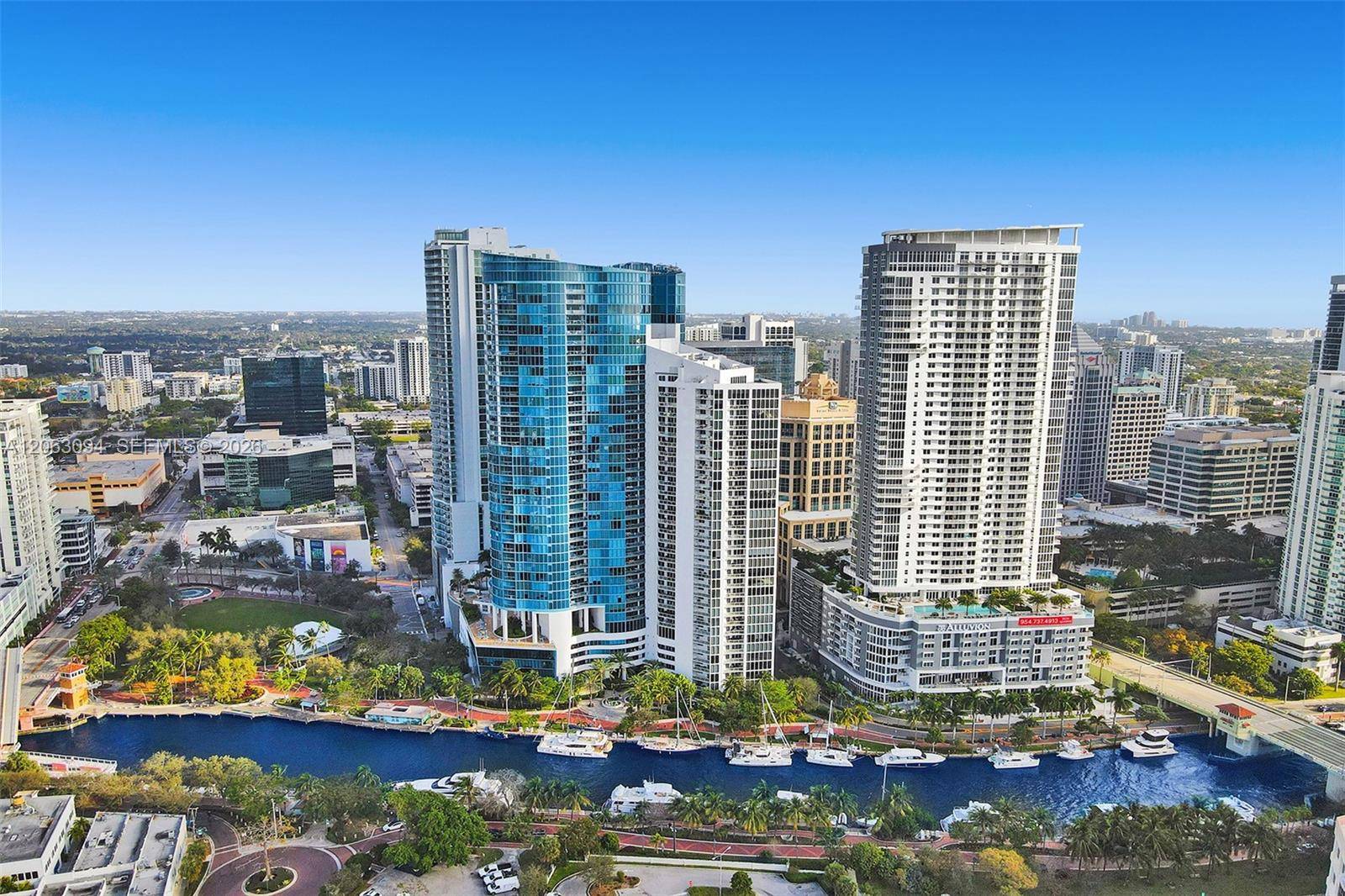 333 Las Olas WayFort Lauderdale - LAS OLAS RIVER HOUSE COND condo unit 1602 - picture