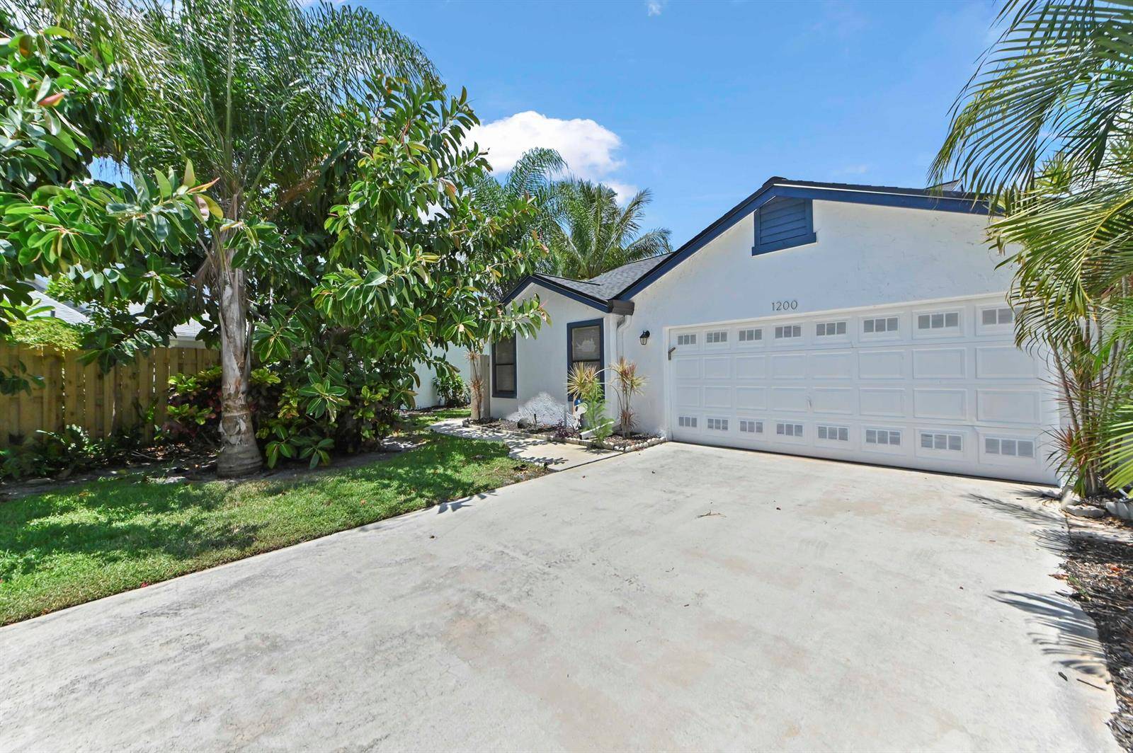 1200 NW 18thDelray Beach - picture