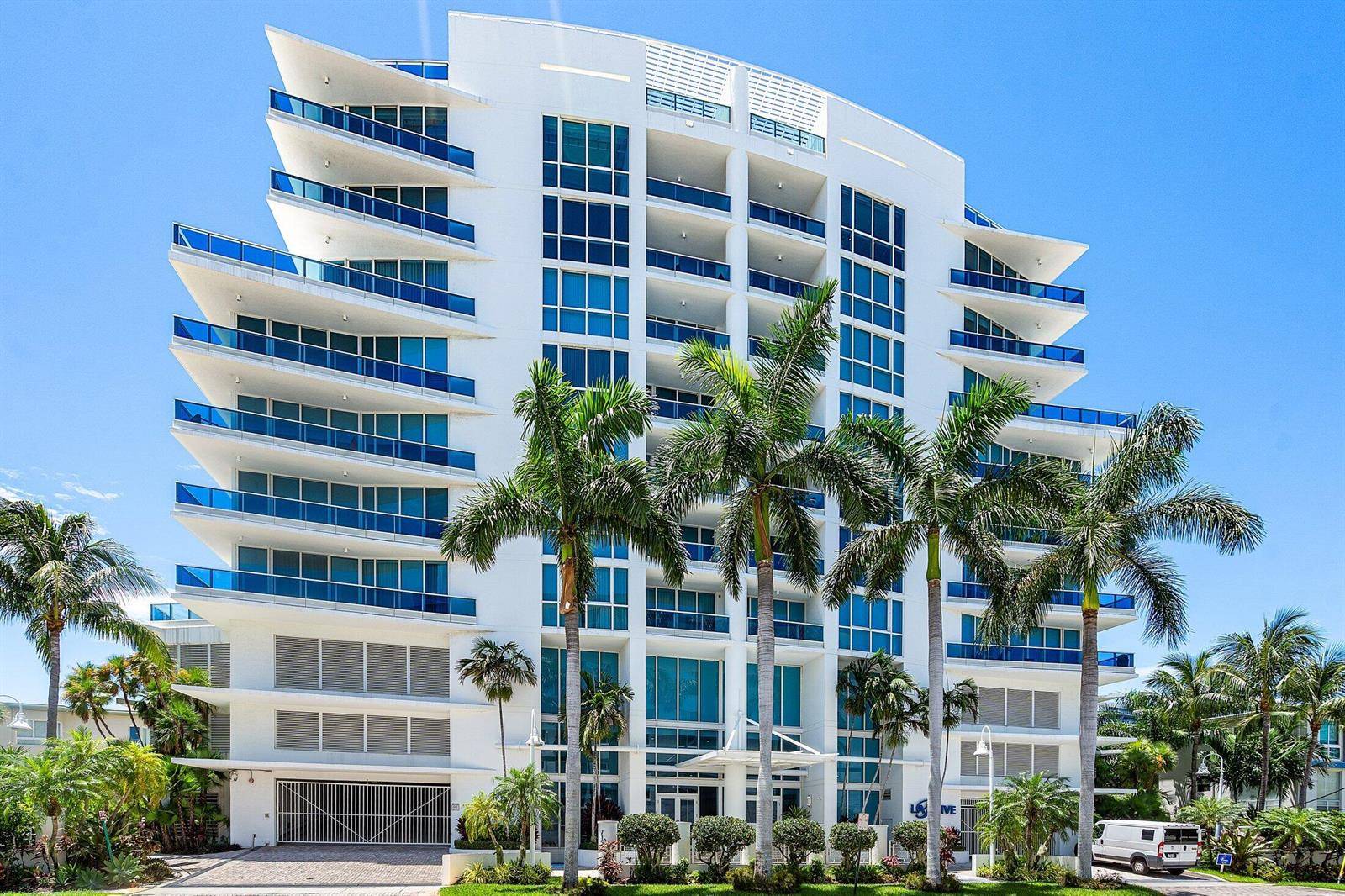 715 BayshoreFort Lauderdale - LA RIVE CONDO condo unit Ph4 - picture