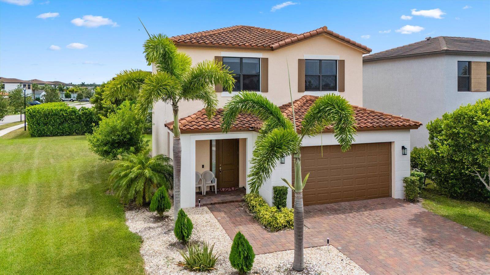 5405 STARFISHWestlake - picture