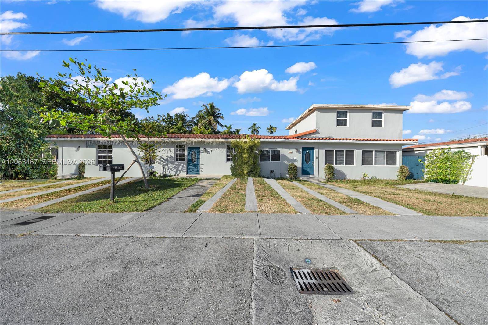 11021 SW 4th StSweetwater - picture