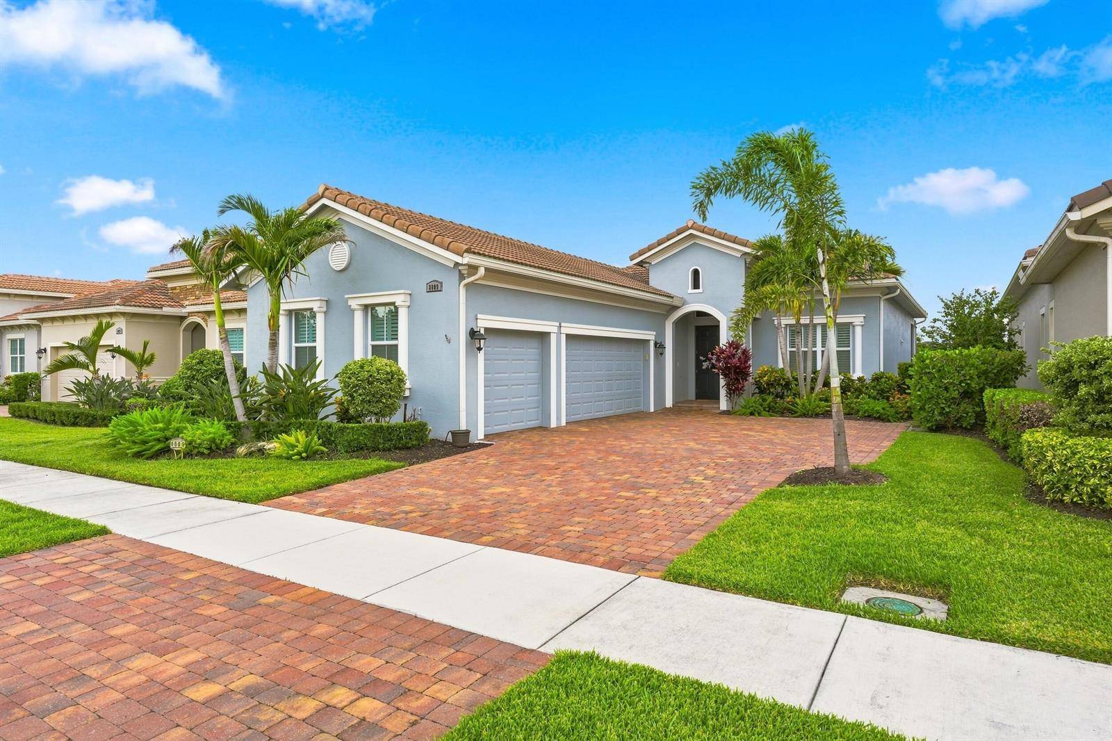 8809 SW MontovaPort St. Lucie - picture