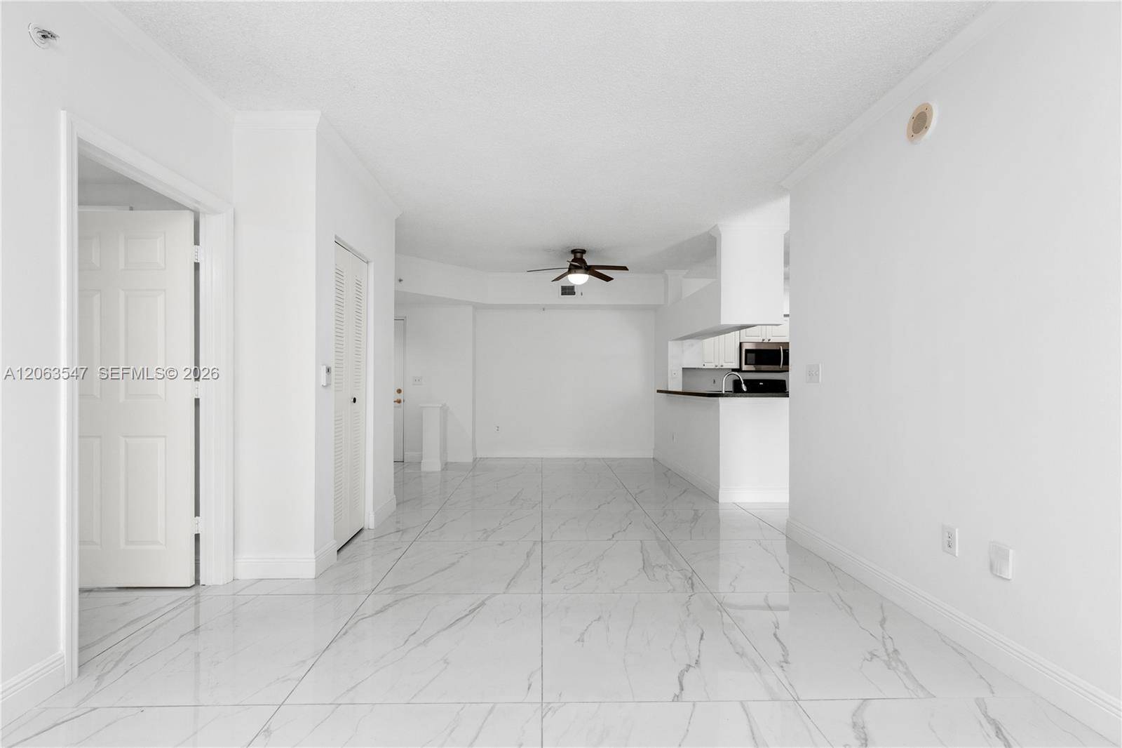 17100 N Bay RdSunny Isles Beach - PORTO BELLAGIO CONDO condo unit 1210 - picture