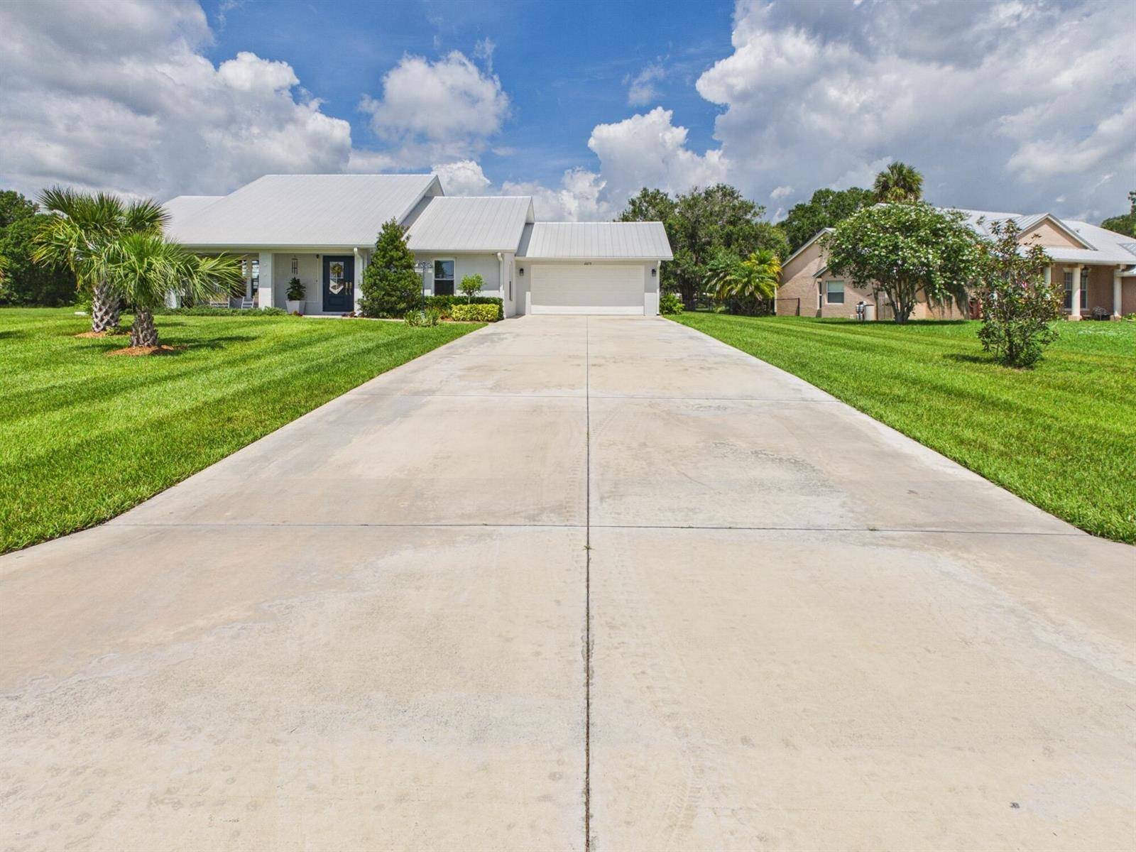 2075 SE 9thOkeechobee - picture