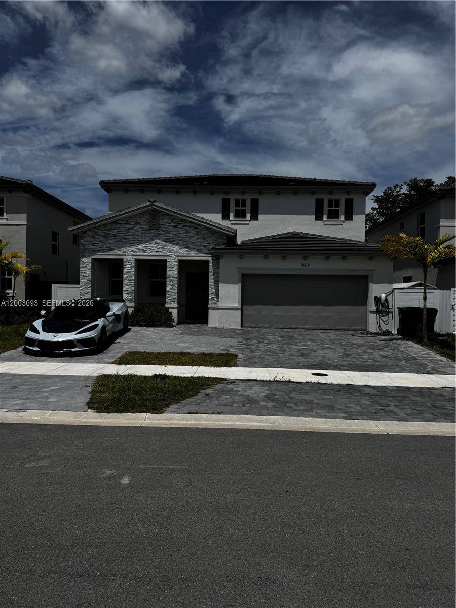 18618 SW 136th CtMiami - picture