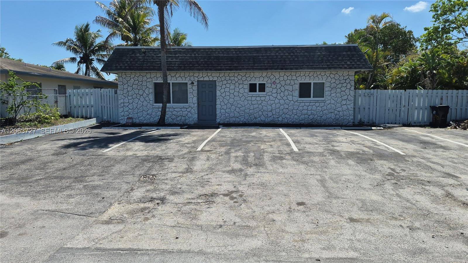 1480 NW 20th CtFort Lauderdale - picture