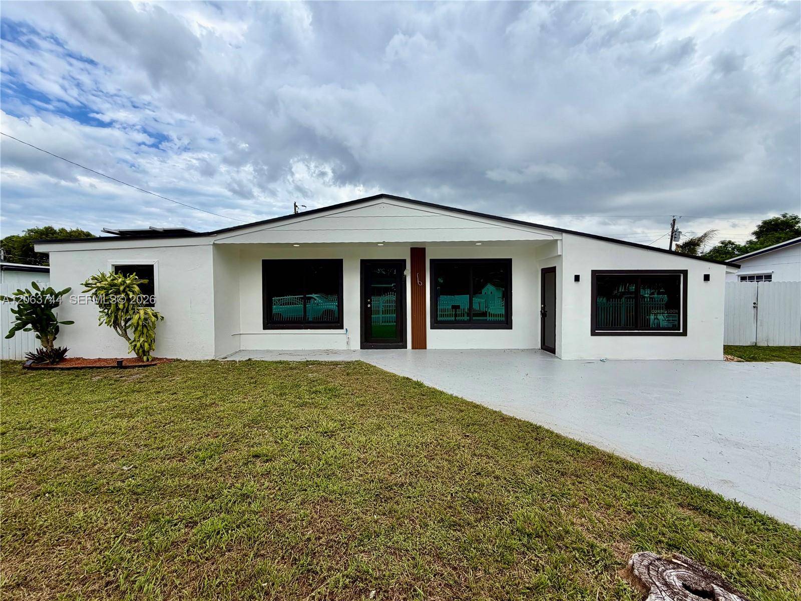 2310 NW 208th StMiami Gardens - picture