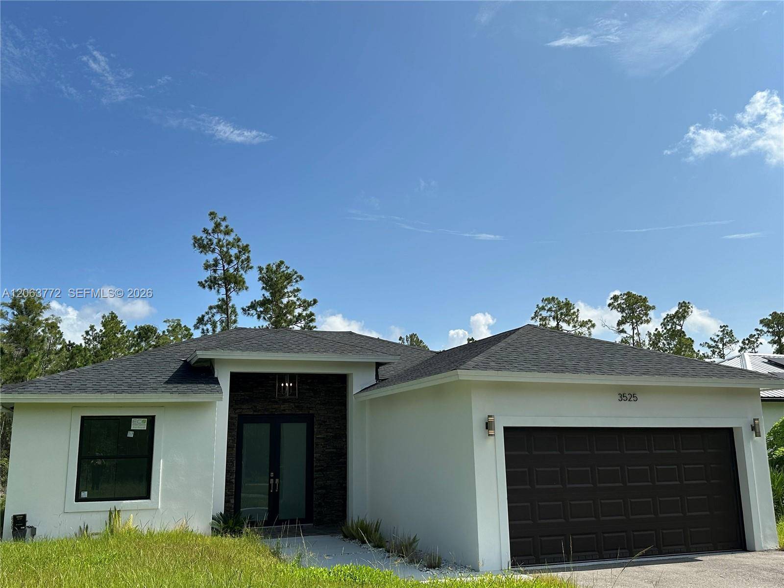 3525 43 Ave, N.E.Naples - picture