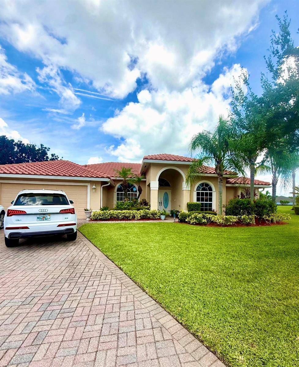 261 SW EGRETPort St. Lucie - picture