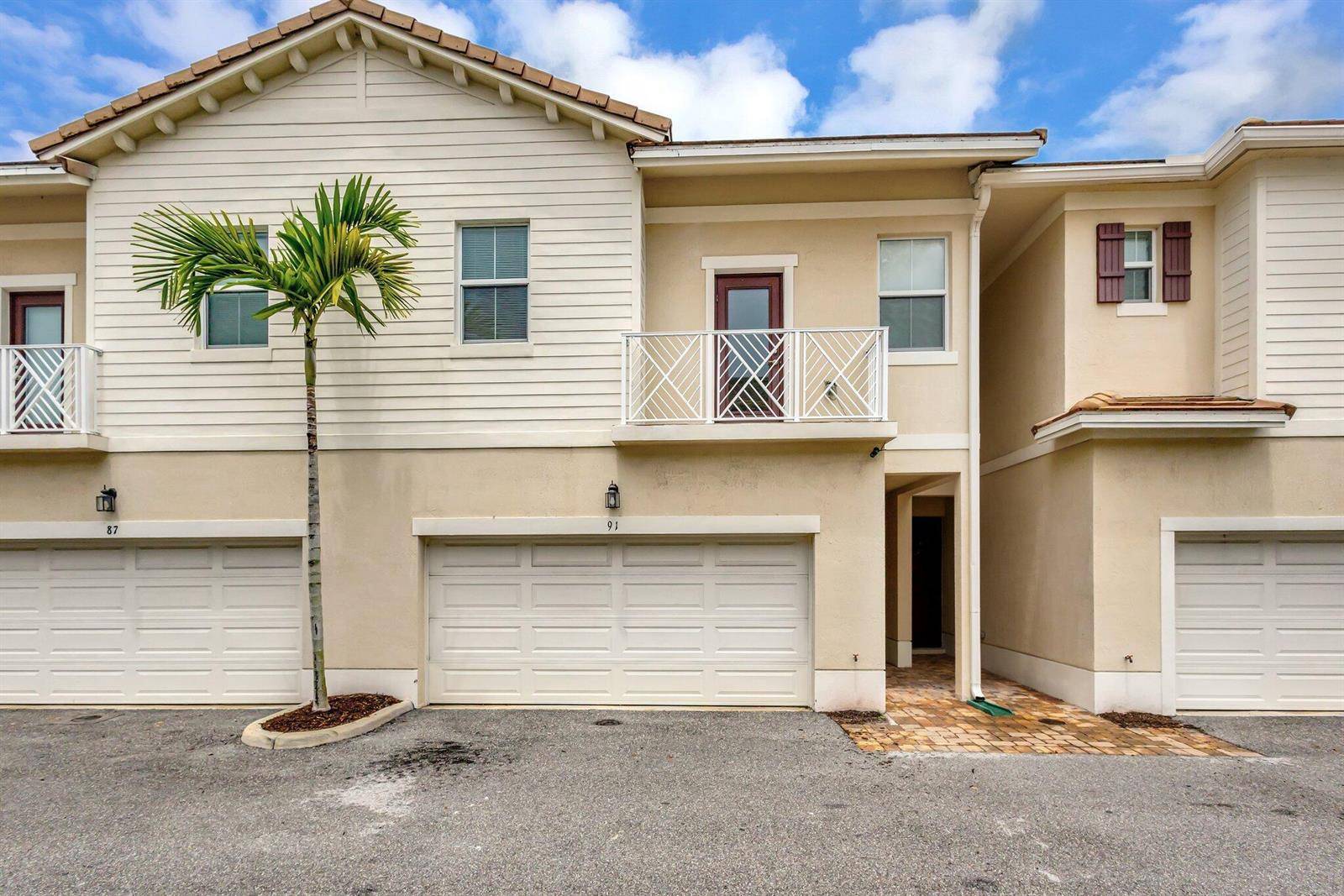 91 PALMRoyal Palm Beach - picture