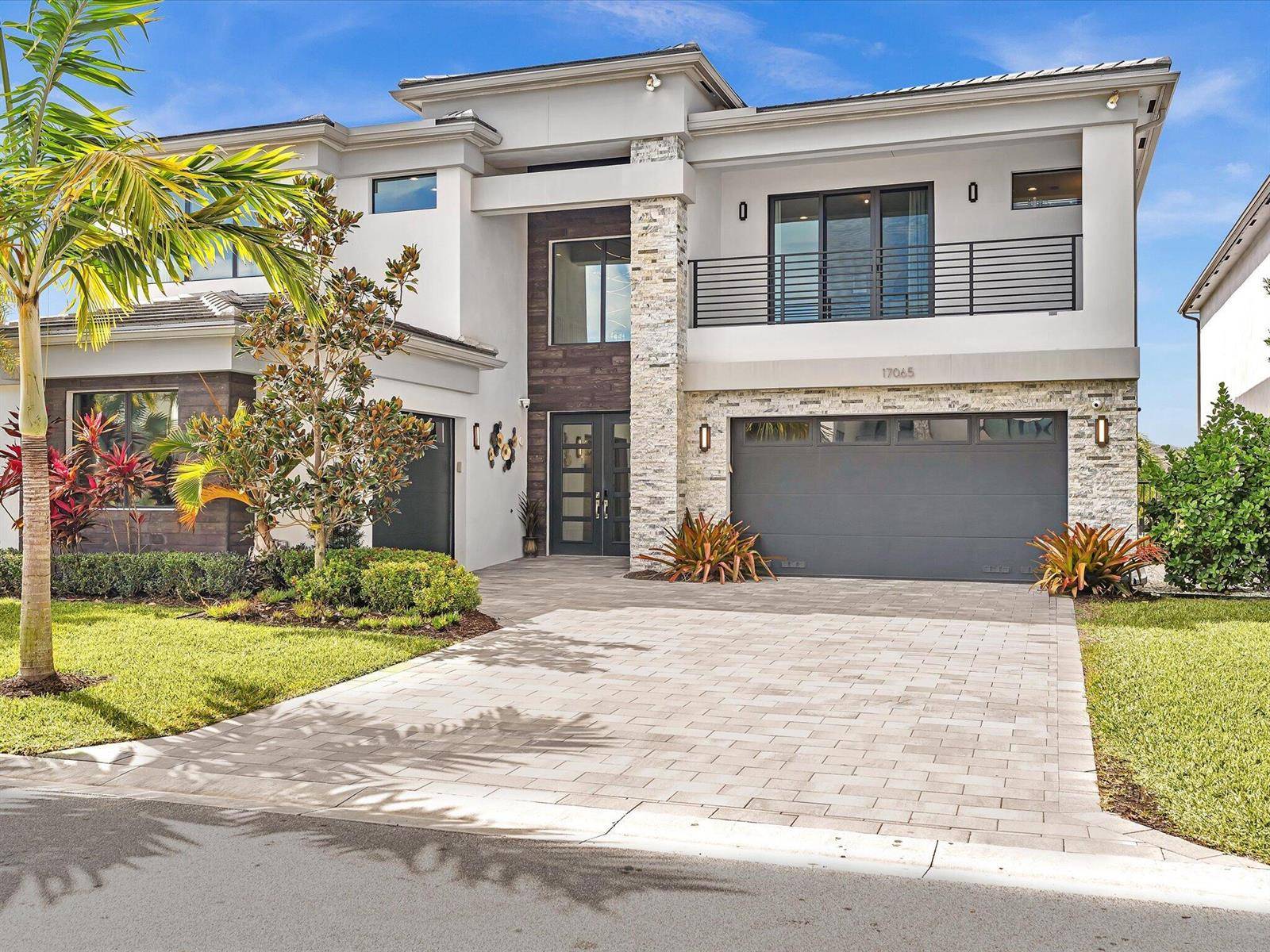 17065 Rainbow FlsBoca Raton - picture