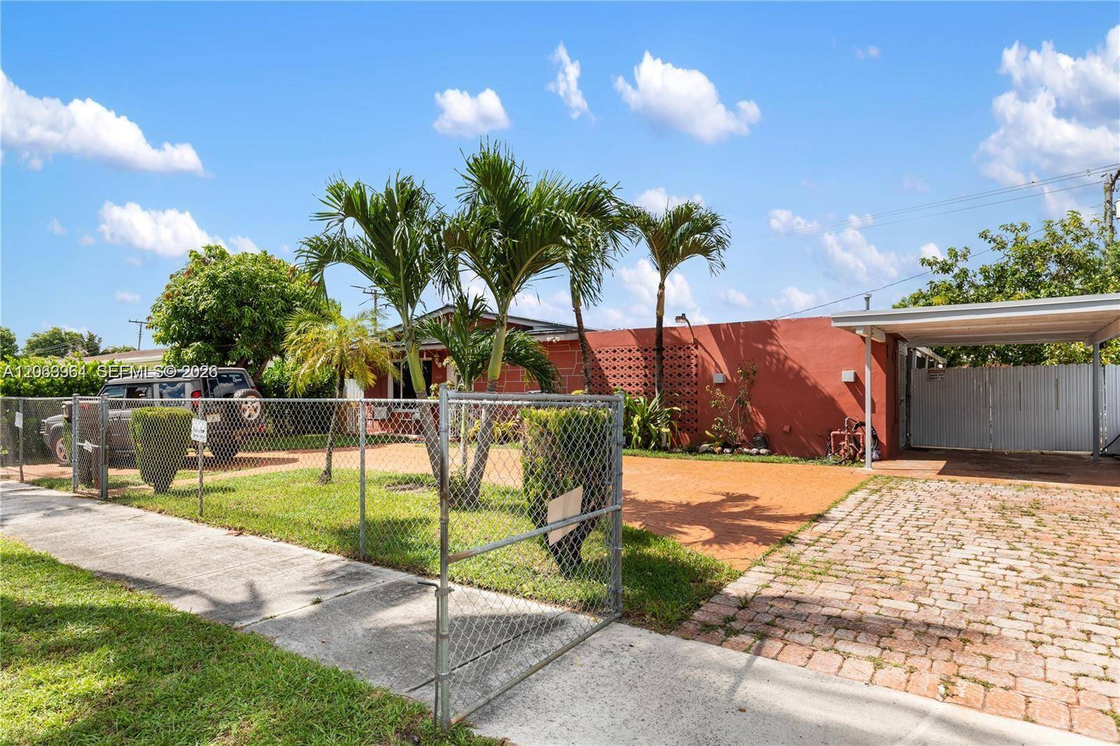 1211 NW 179th StMiami Gardens - picture