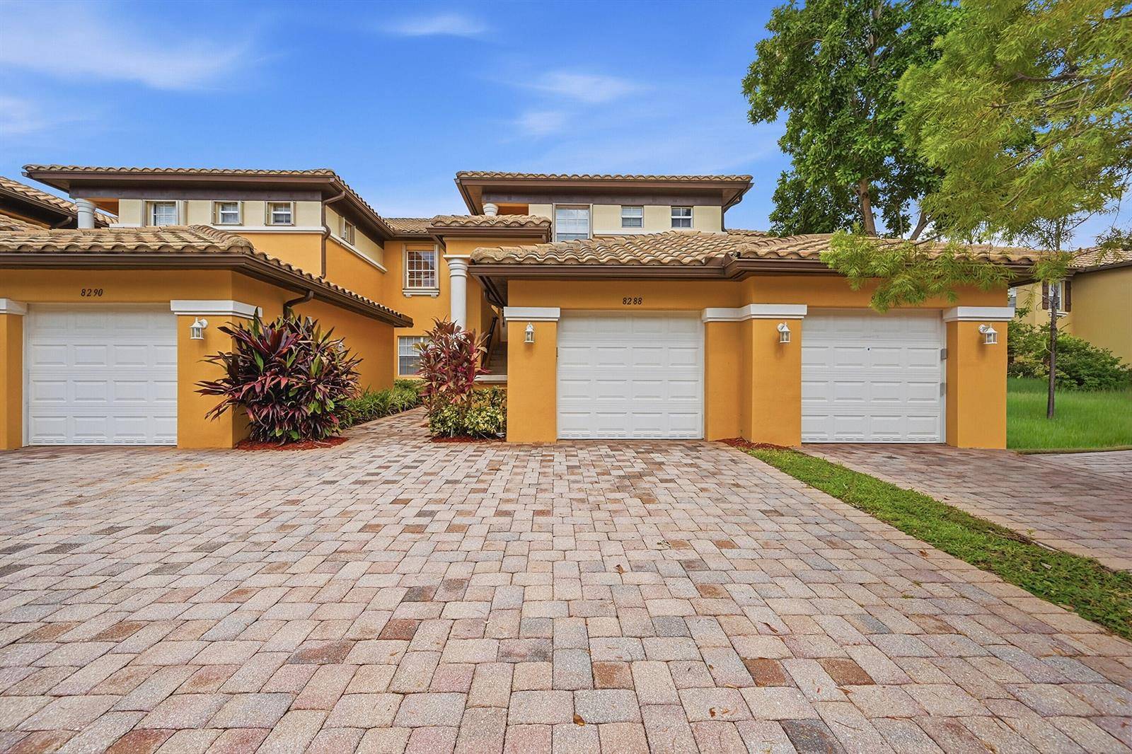 8288 NW 128thParkland - CYPRESS POINTE III AT HERO,Heron Bay condo unit 38-F - picture
