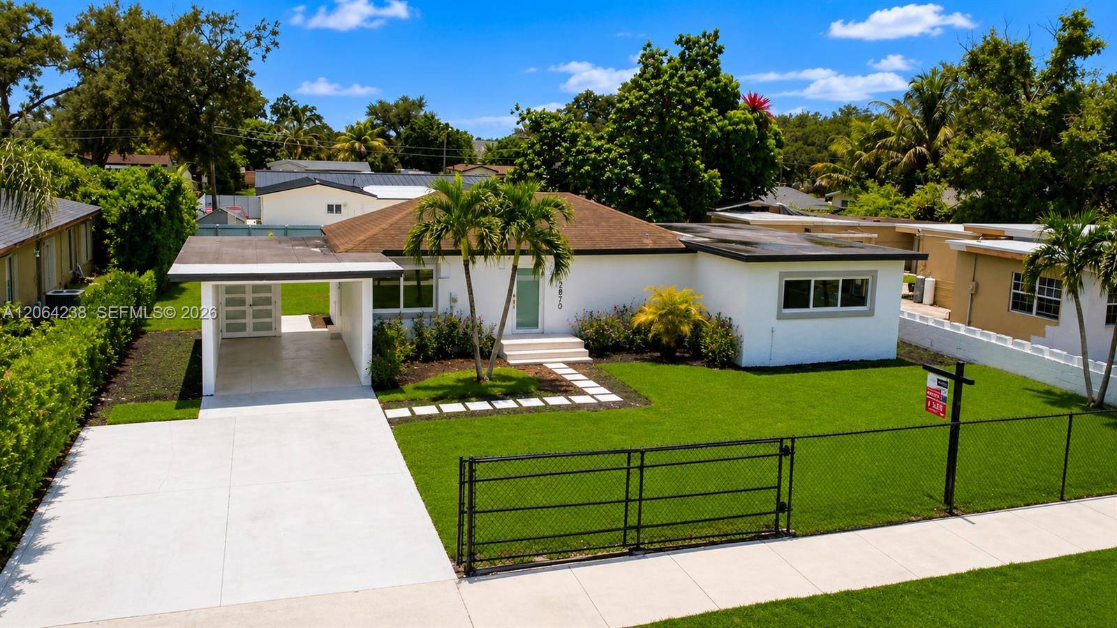 2870 NW 169th TerMiami Gardens - picture