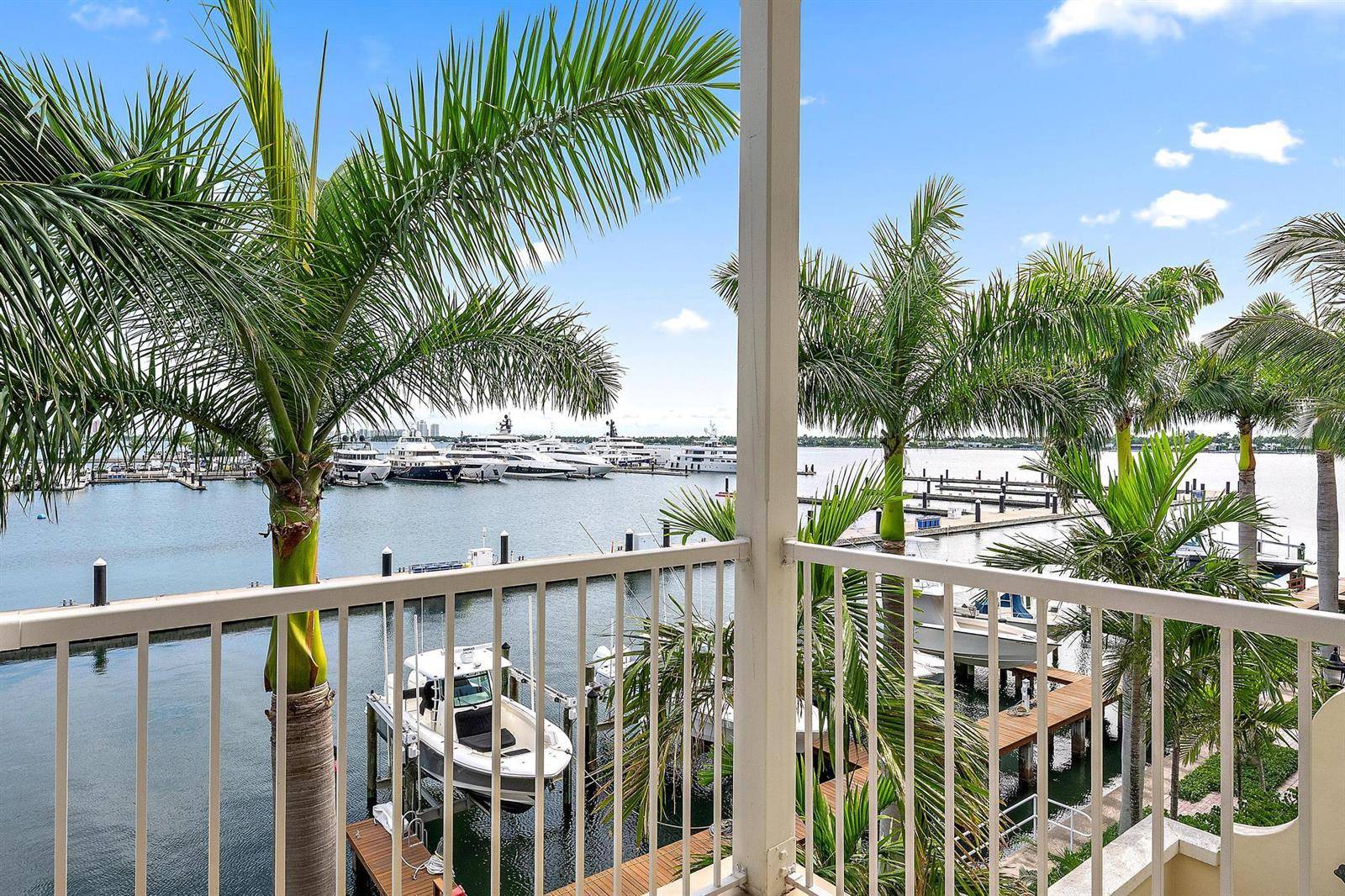 3920 N FlaglerWest Palm Beach - FLAGLER LANDING CONDO condo unit 301 - picture