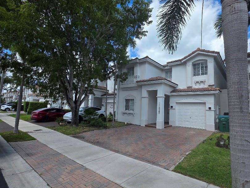 11525 NW 71st StDoral - picture