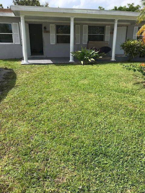 4383 SE FieldStuart - picture