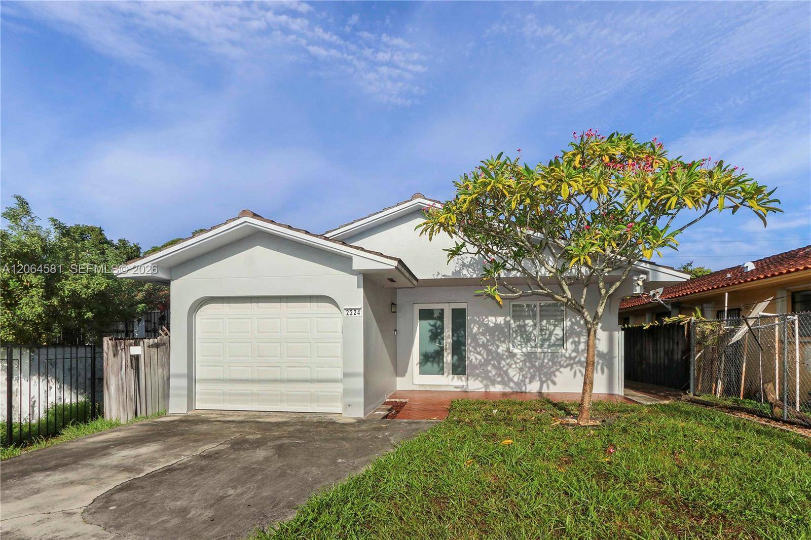 2224 SW 61st AveMiami - picture