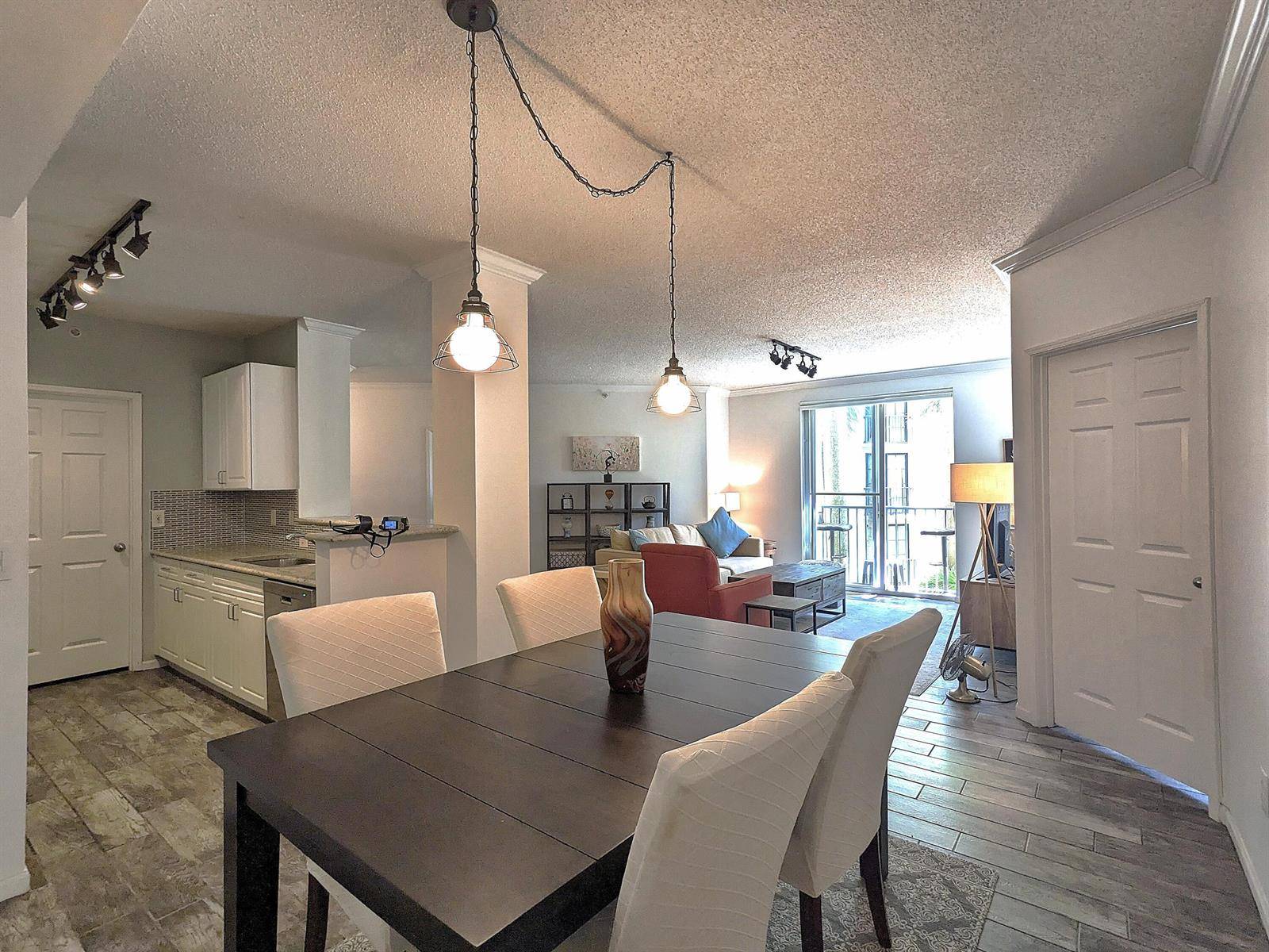 630 S SapodillaWest Palm Beach - COURTYARDS IN CITYPLACE CO condo unit 308 - picture