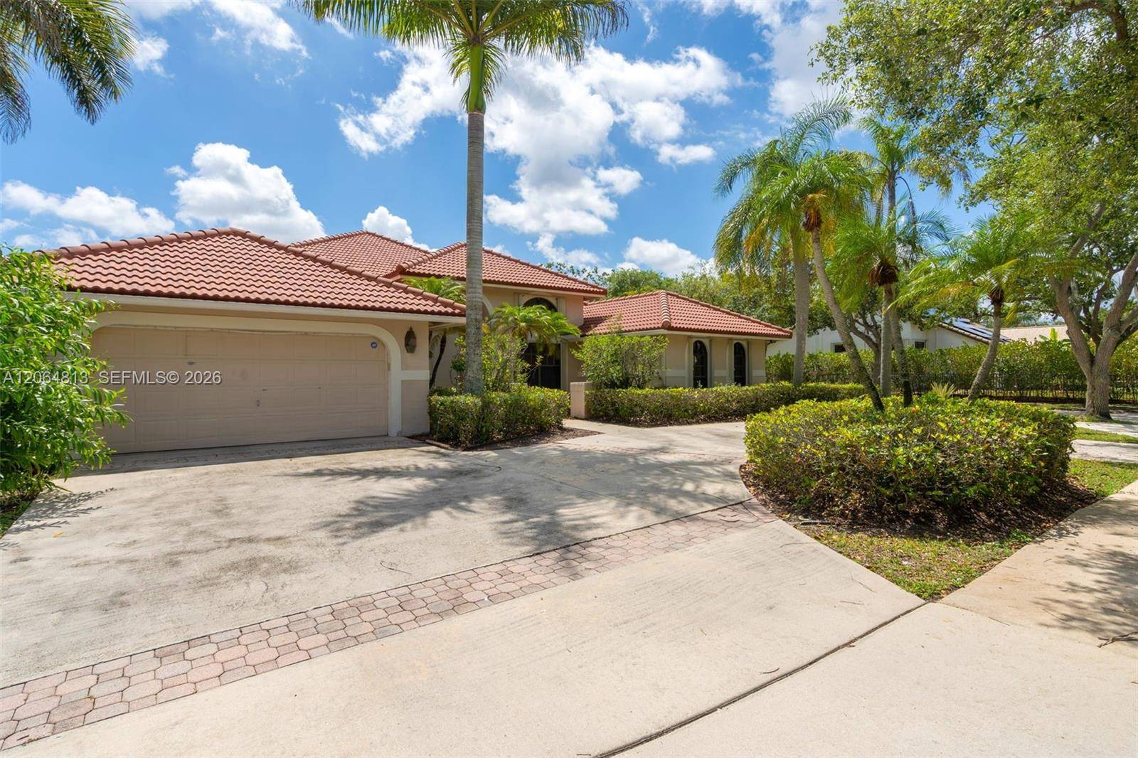 1051 Deerpath CtWeston - picture